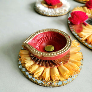 Floral Rangoli Set with Diyas I Ready-to-use