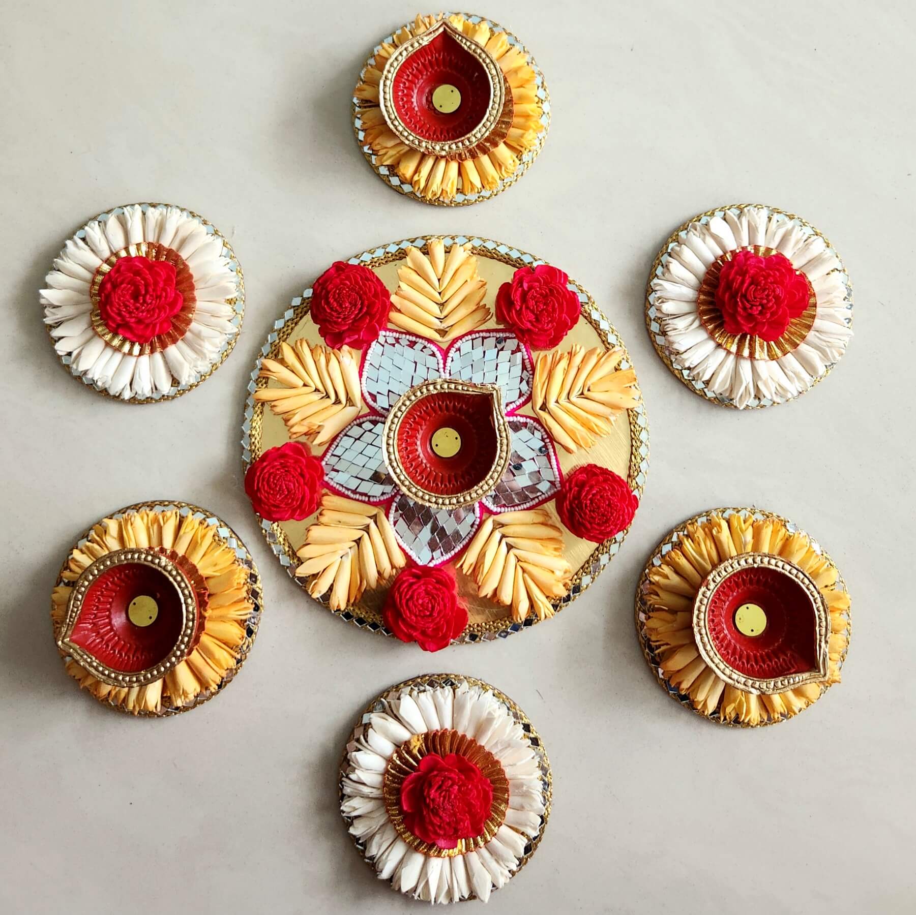 Floral Rangoli Set with Diyas I Ready-to-use