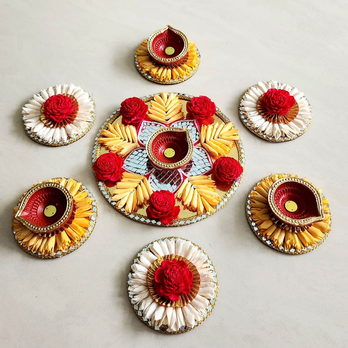 Floral Rangoli Set with Diyas I Ready-to-use