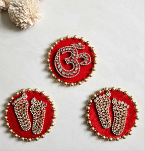 Laxmi Pag & Om sticker - Set of 3