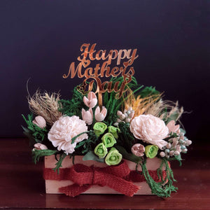 Timeless White Table Arrangement
