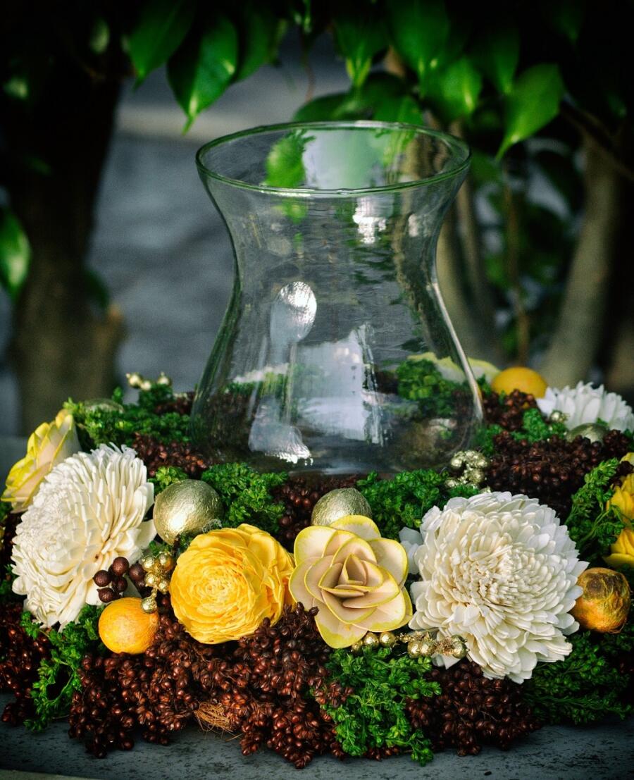 Sun Kissed Yellow Centrepiece