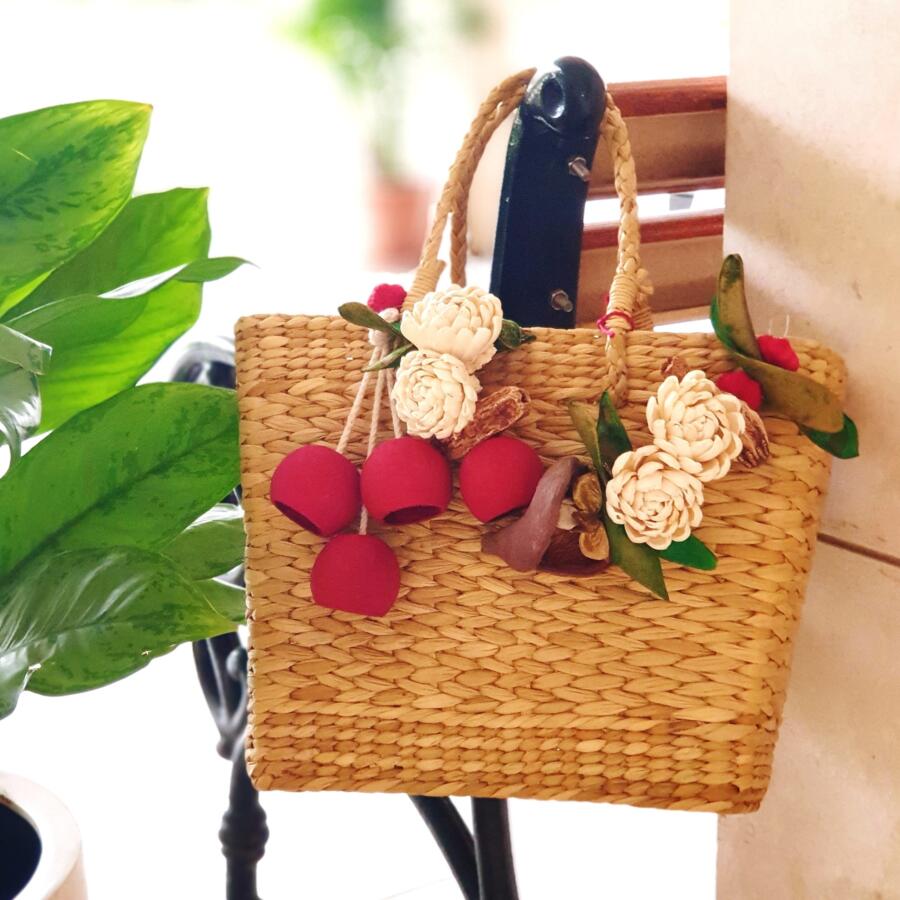 Gorgeous Floral Tote Handbag